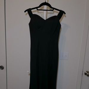 Very pretty black and long dress
